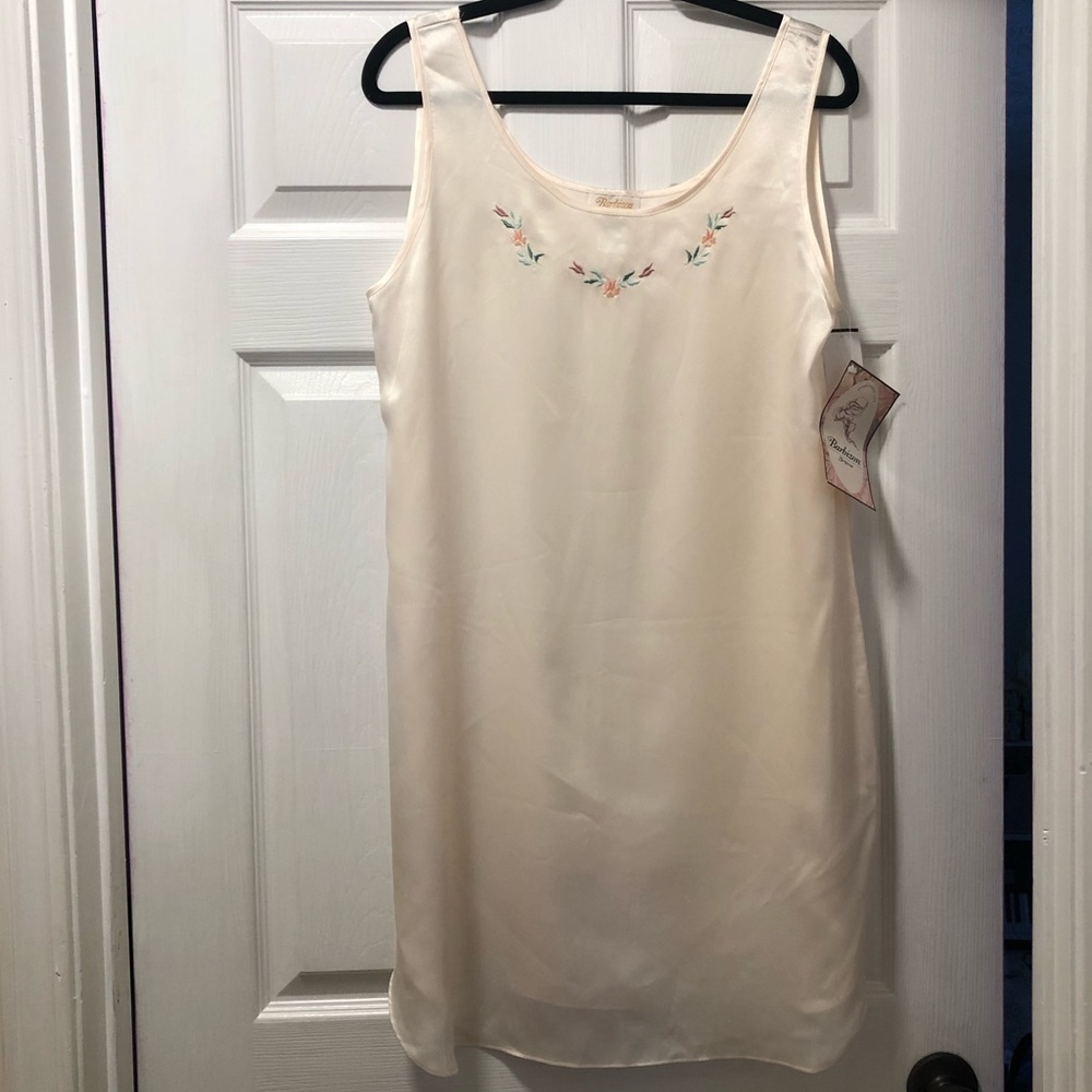NWT Vintage Barbizon Sleeveless Nightgown